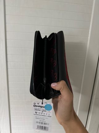 cartera monedero desigual