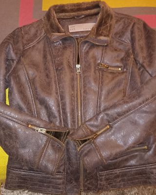 Cazadora piel ZARA