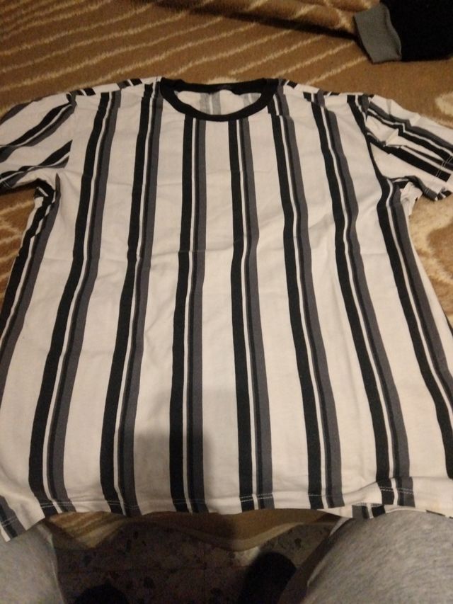 Camiseta corta Bershka