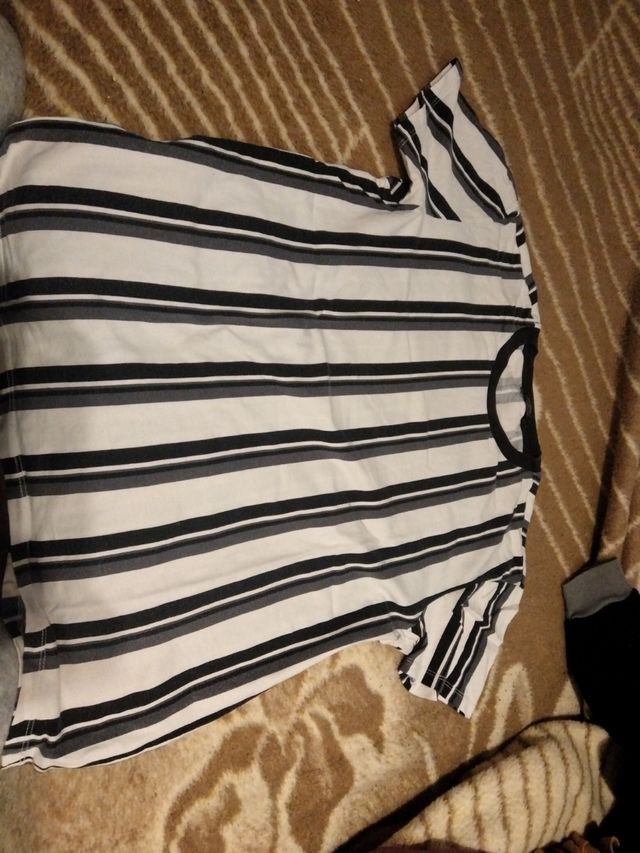 Camiseta corta Bershka