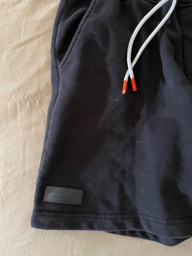 Pantalon corto - Bershka -