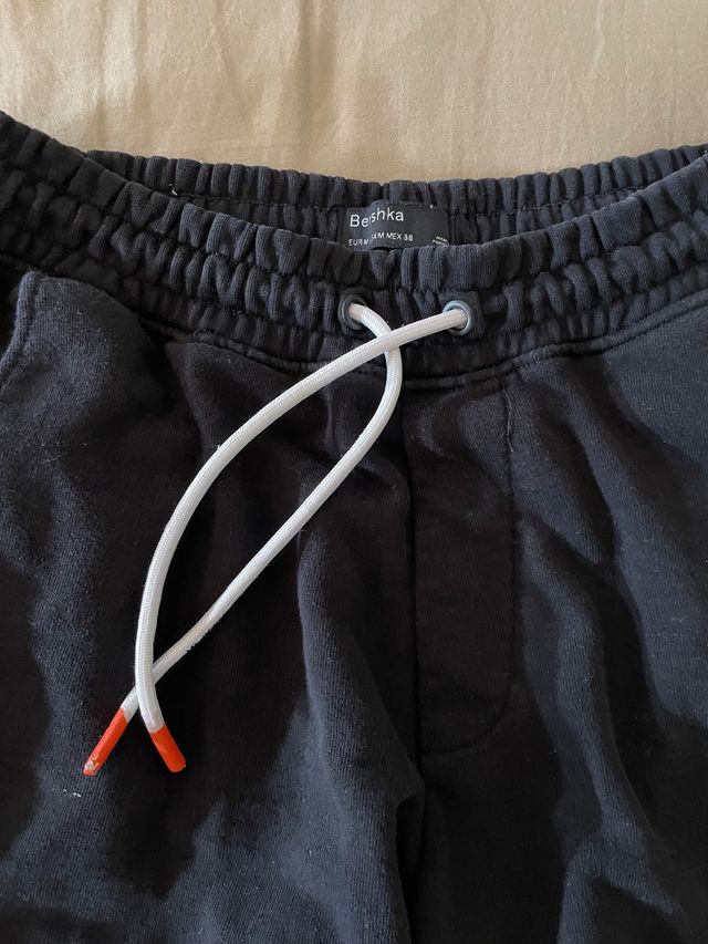 Pantalon corto - Bershka -