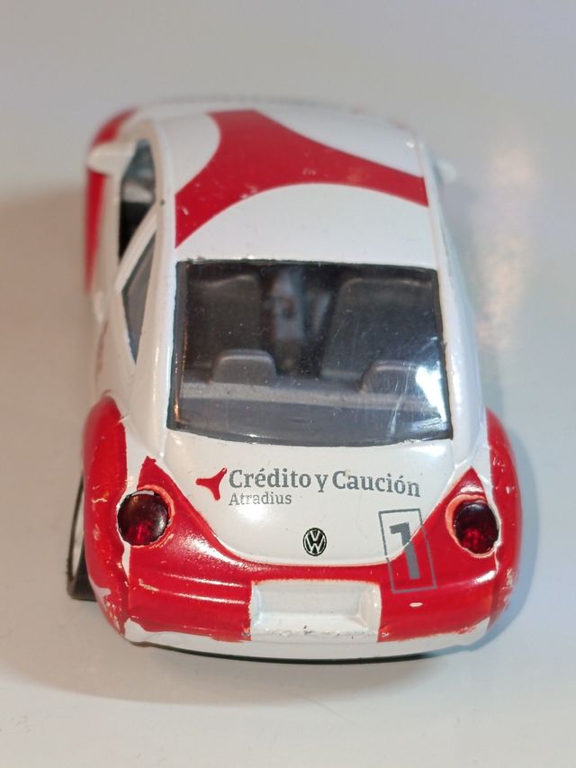 *VOLKSWAGEN NEW BEETLE 1/43 GUISVAL