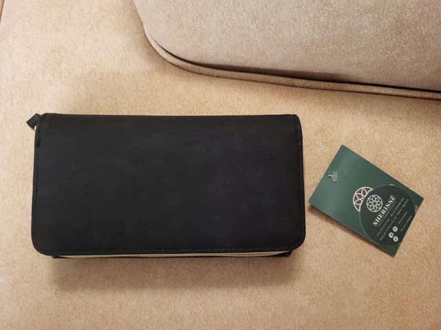 Portacarte nero e beige