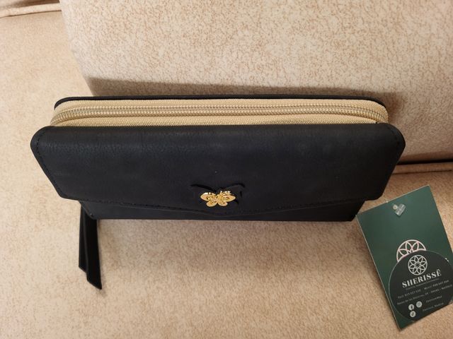 Portacarte nero e beige