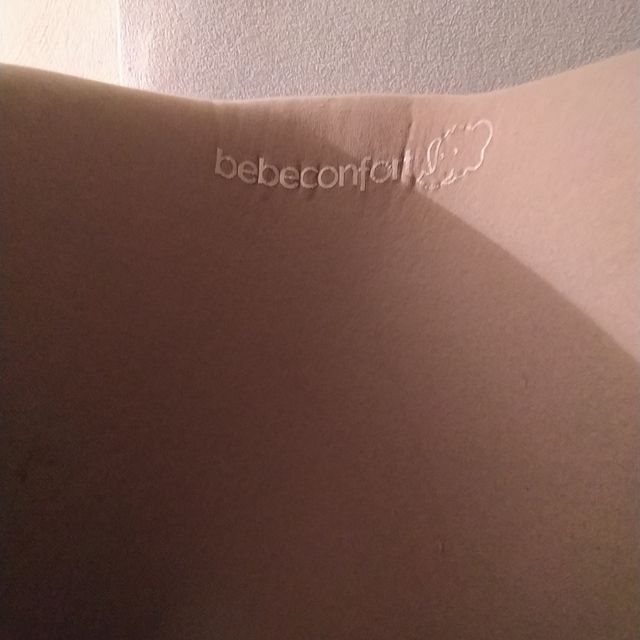 Silla bebé para coche