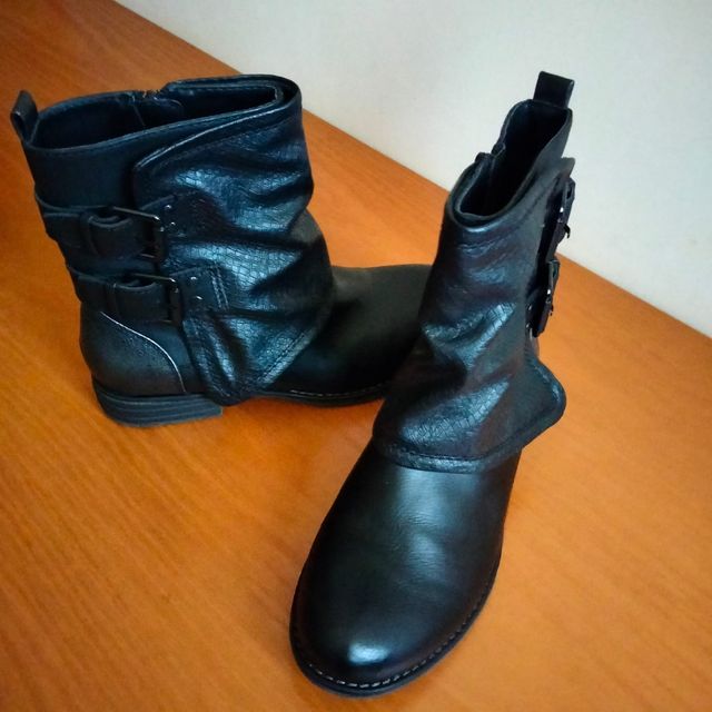 REBAJAS: BOTAS DE CHICA