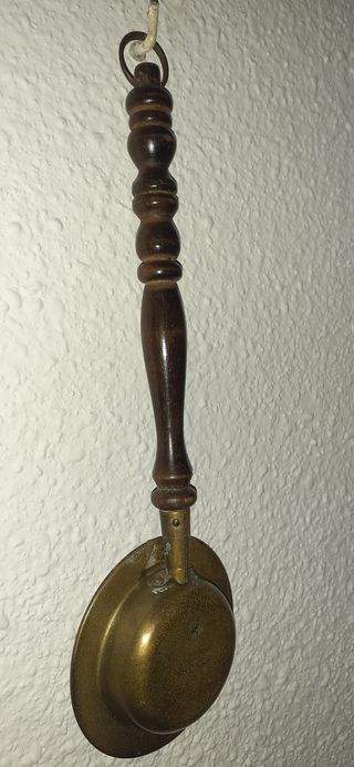 Bronce calientacamas de cunas inglés antiguo.