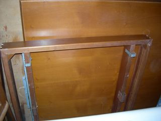 Tavolo e 6 sedie in legno massello