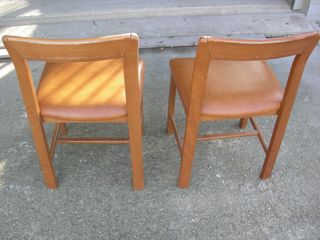 Tavolo e 6 sedie in legno massello