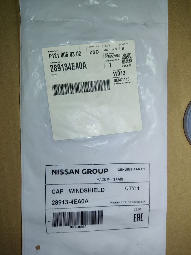 Tapón agua limpiaparabrisas Nissan