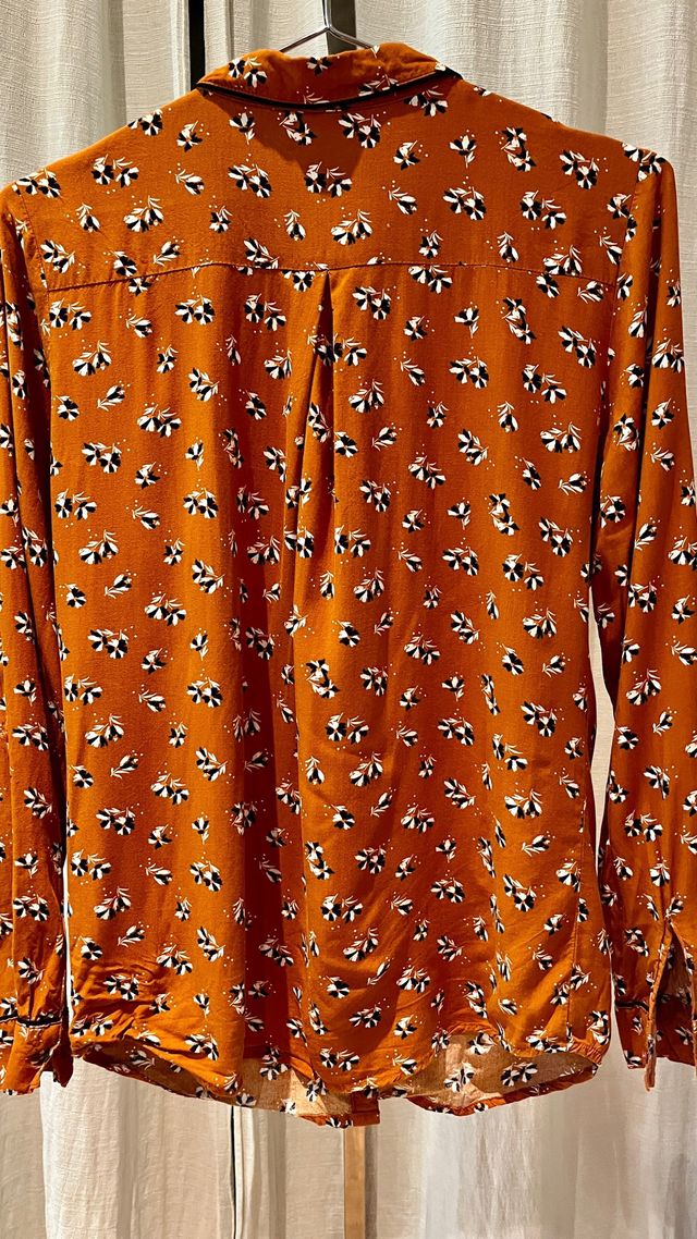 camisa mostaza estampado floral T-S