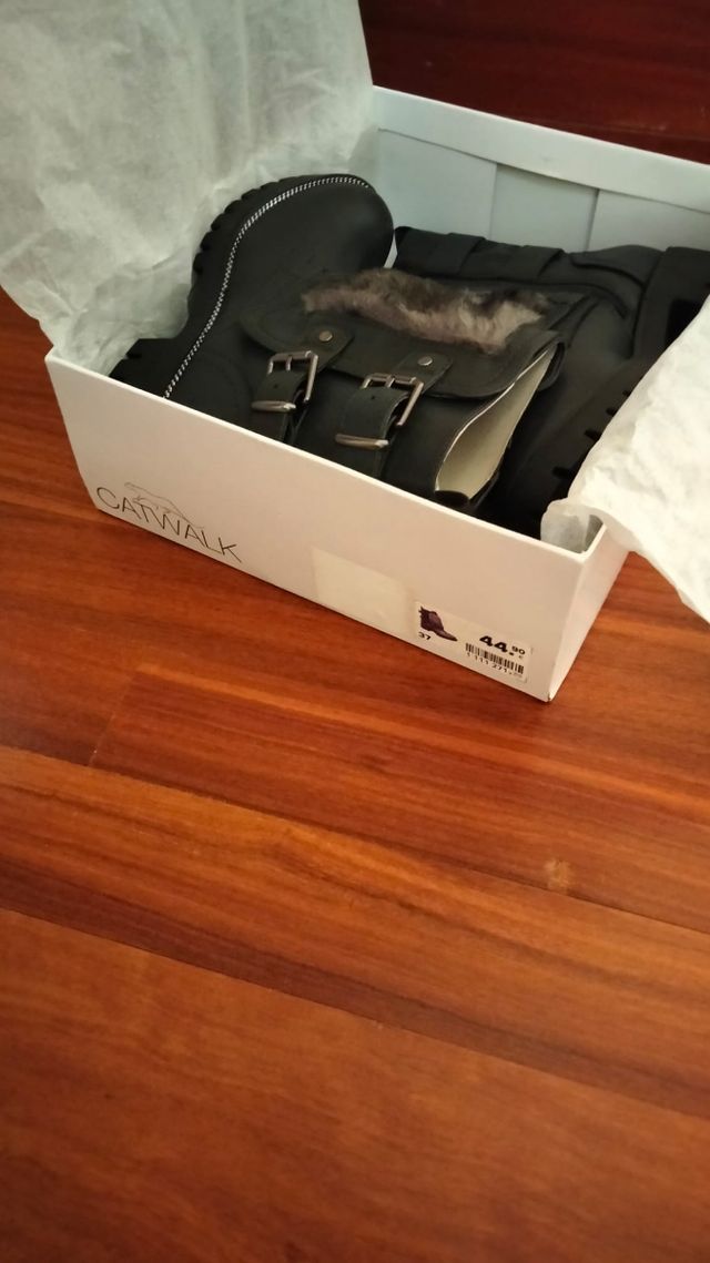 REBAJAS: BOTAS DE CHICA