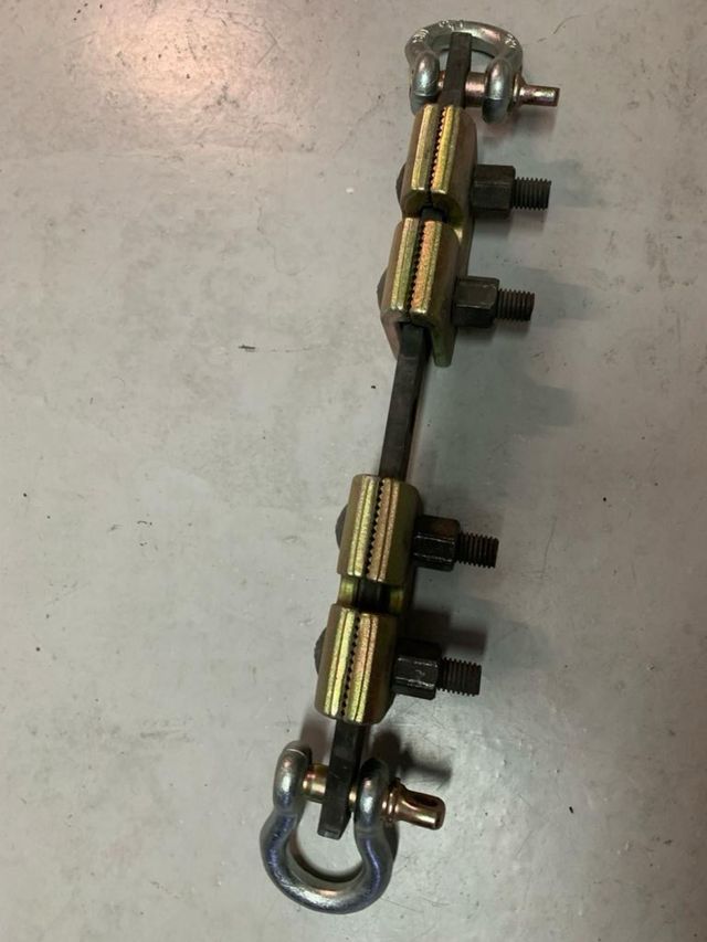 Enganche y mordazas para bancada