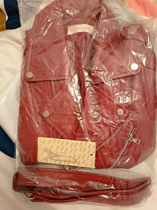 Cazadora roja