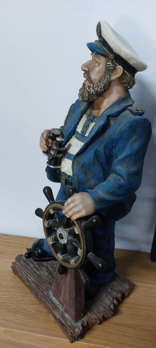 Figura capitán pescador