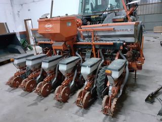 Sembradora kuhn girasol, maiz