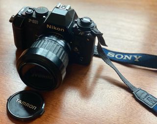 Nikon F-501 y Objetivo Tamron AF 