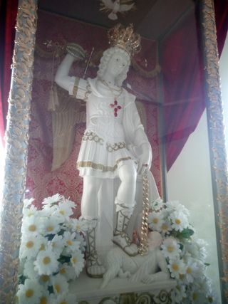 Statua di San Michele Arcangelo