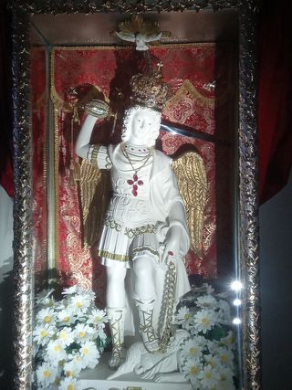 Statua di San Michele Arcangelo