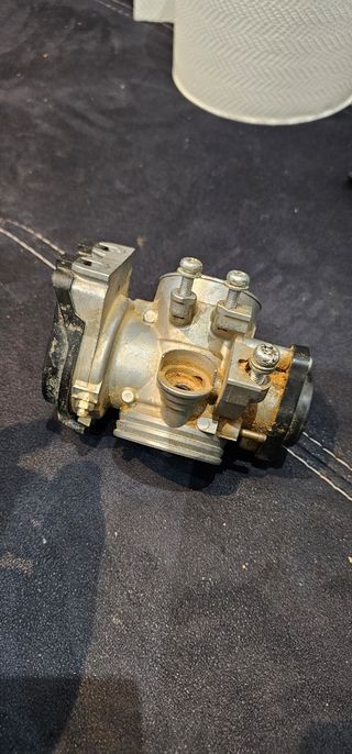 Carburador e inyección yamaha yzf 250