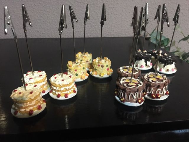 Pinzas porta-tarjetas con base de tartas 12unds