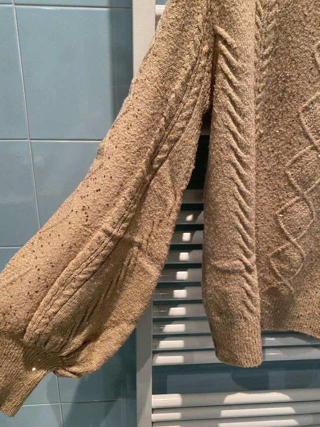 Maglione dorato Cecilia Benetti