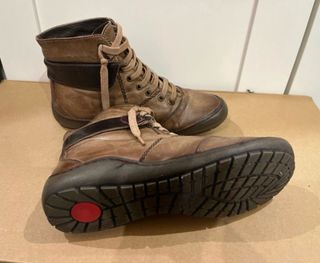 Botines de piel anchos