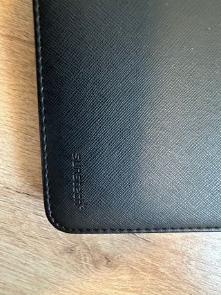 Funda de tablet con teclado