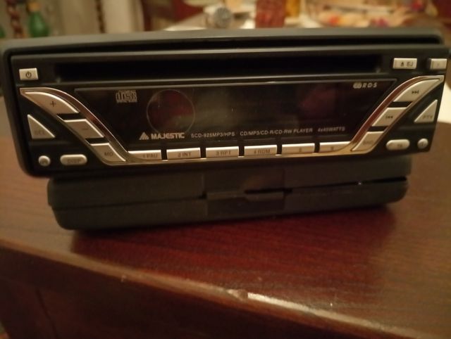 Autoradio Majestic