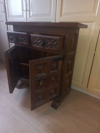 Mueble antiguo rústico 