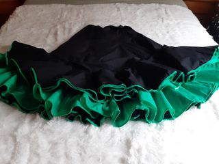 Falda sevillanas,flamenco,danza