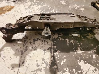 Cuna/subchasis Seat León 2