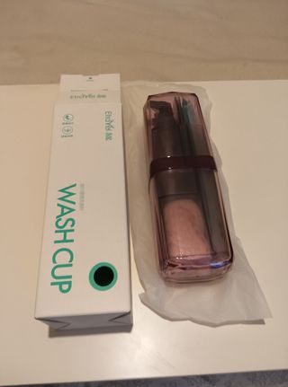 Neceser compacto para viajes(juego de subbotellas)