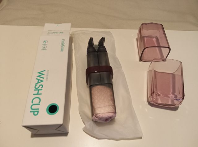 Neceser compacto para viajes(juego de subbotellas)