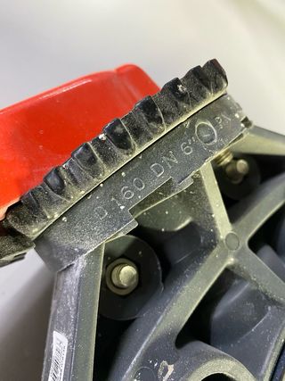 llaves de mariposa para piscina