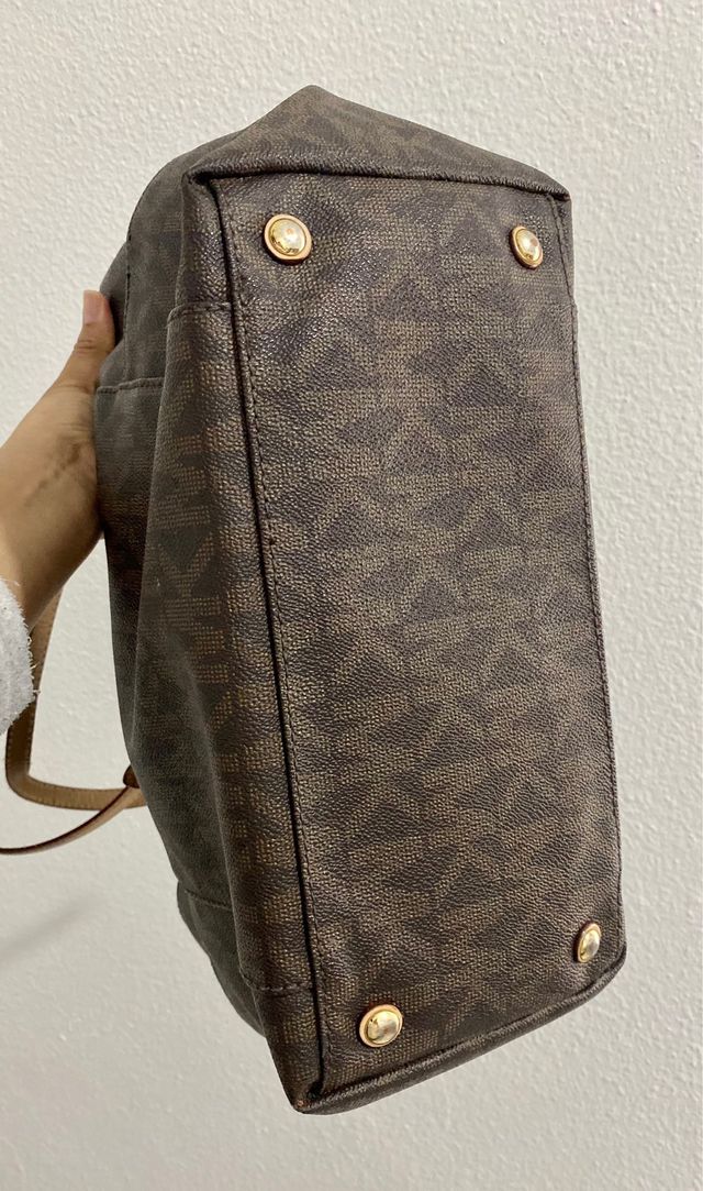 bolso de piel michael kors oro original