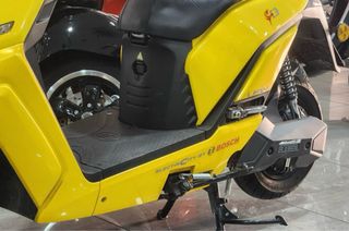 Moto electrica a 220 V motor bosch IVA incluido!!