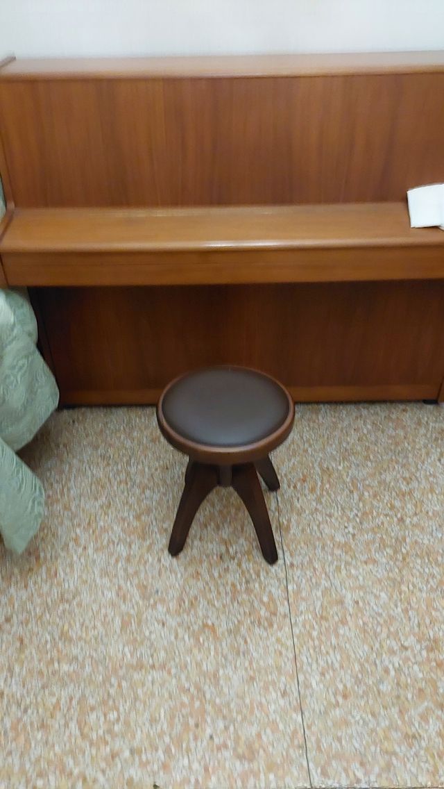 pianoforte verticale Zimmerman