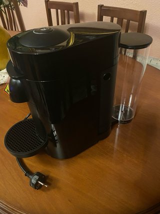 cafetera Nespresso Delonghi