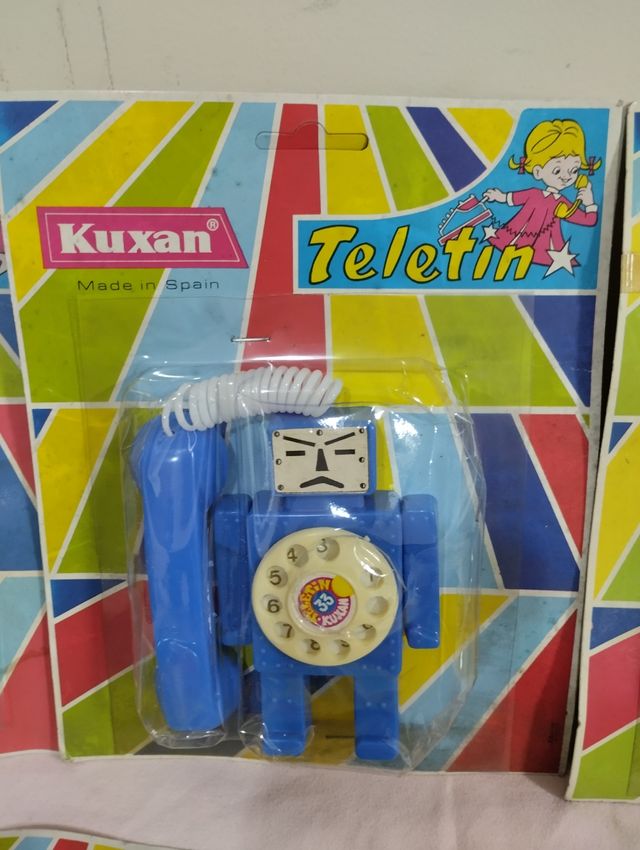 Teléfonos Teletin de Kuxan. De los años 80.