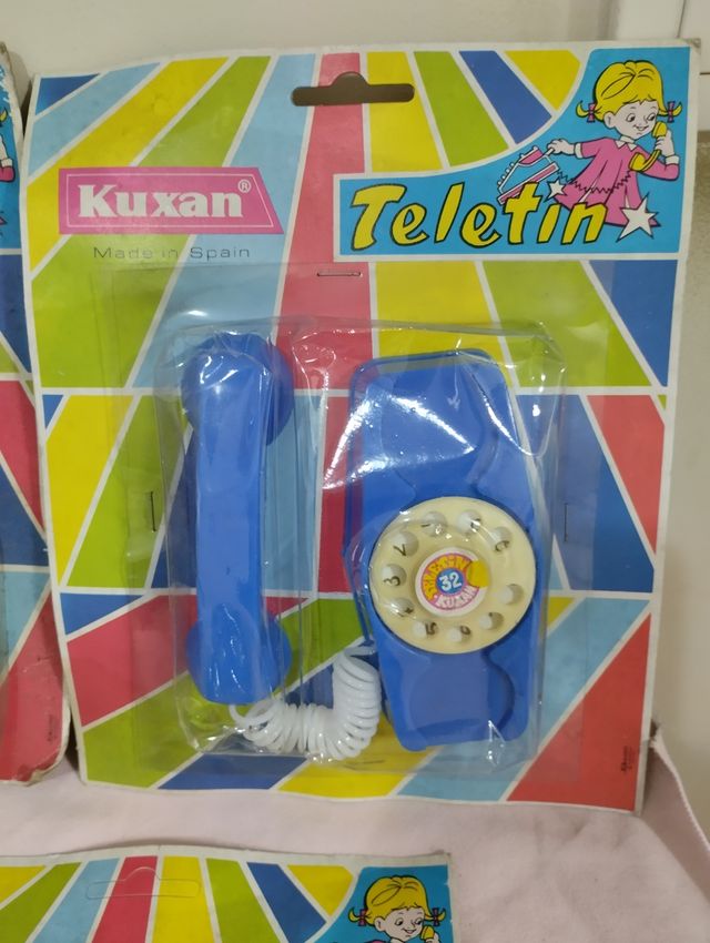 Teléfonos Teletin de Kuxan. De los años 80.