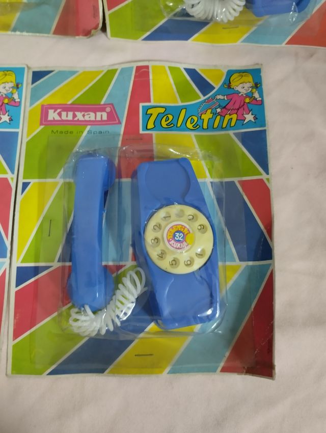 Teléfonos Teletin de Kuxan. De los años 80.