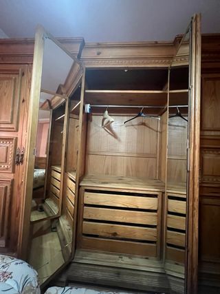 armario madera maciza