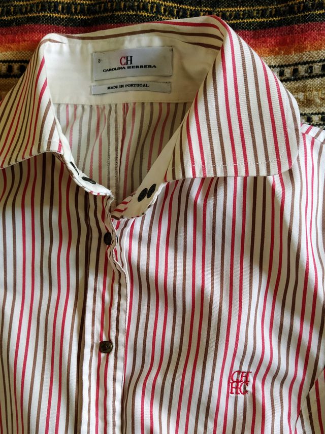 Vendo camisa Carolina Herrera de mujer