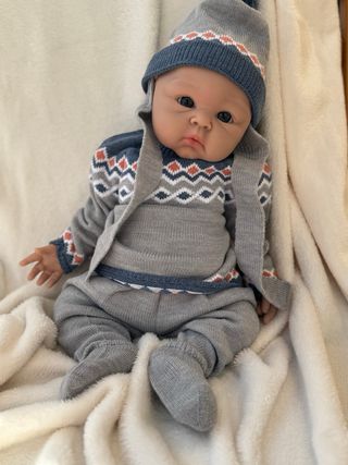 bebe reborn silicona