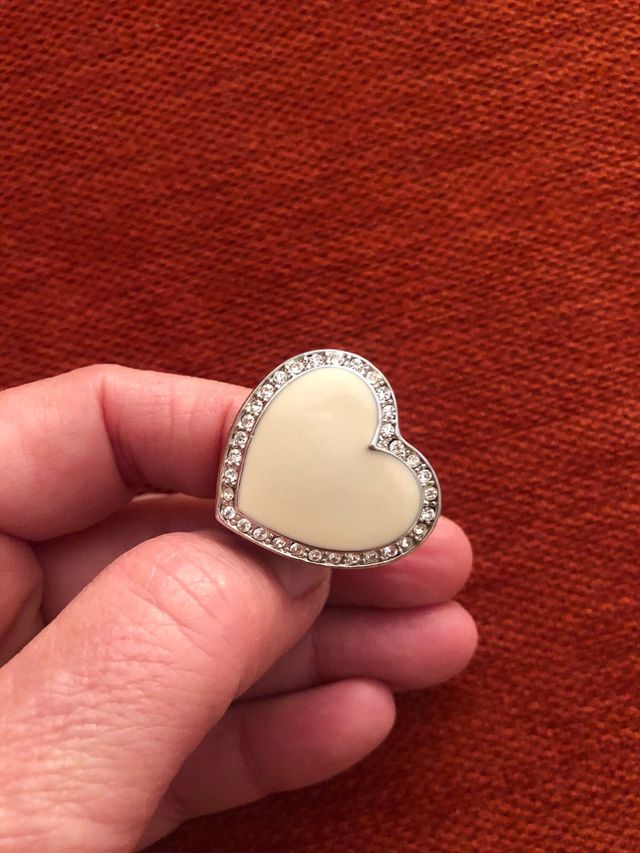 Anello cuore smaltato