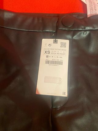 pantalon de cuero