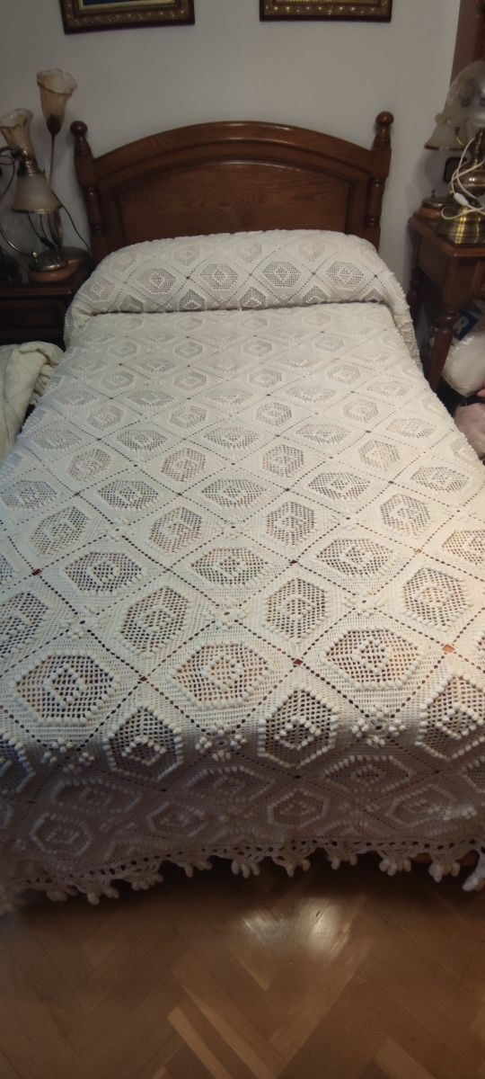 Juego de dos colchas.