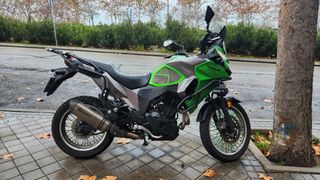 Kawasaky versys x 300  aventour